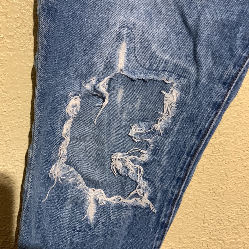 Simple Society Jeans Med Wash Ripped Skinny Ankle Cropped Junior Size 11/30 - Picture 5 of 15